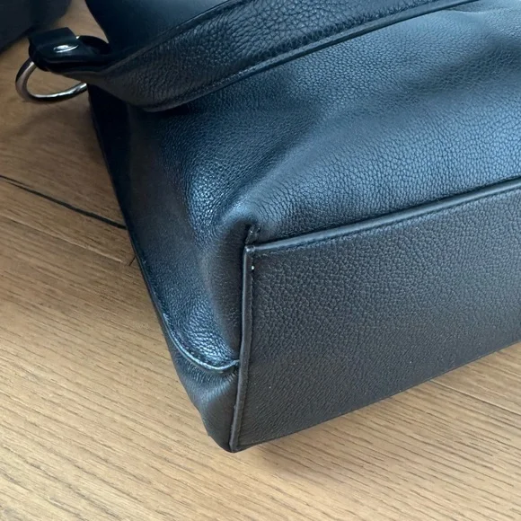 Rebecca Minkoff Megan Shoulder Bag - Black Leather - EUC - Picture 13 of 16